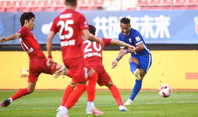 开云下载-【中超前瞻】海港死磕领头羊 广州河北上演榜尾大战