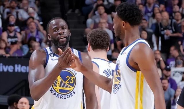 开云中国-百回合赢29.7分！勇士五虎净效率第1 卫冕冠军还魂