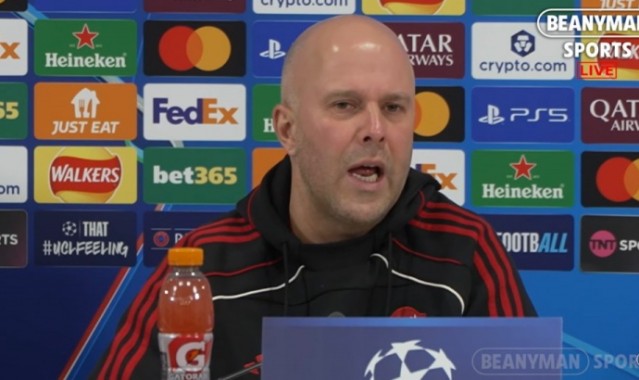 开云下载-斯洛特：预计罗伯逊本月将留队 对阵卡拉巴赫将有人客串中卫