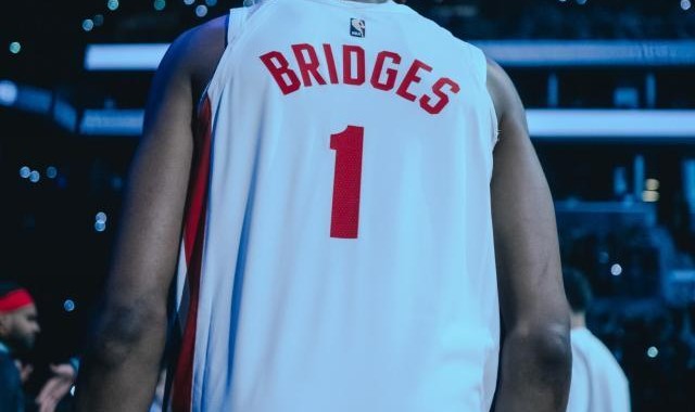 【现场】托马斯再砍40+ 篮网76人季后赛对决预热