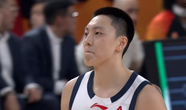 开云中国-领先14分输福建！揪出1个表现最差之人，坑惨了广东队|福建队|胡明轩|广东男篮|比赛|球员_新浪新闻